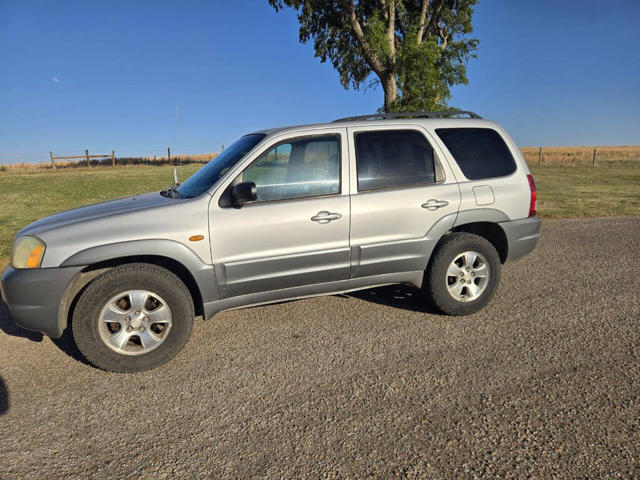 2002 Mazda Tribute ES V6 4WD