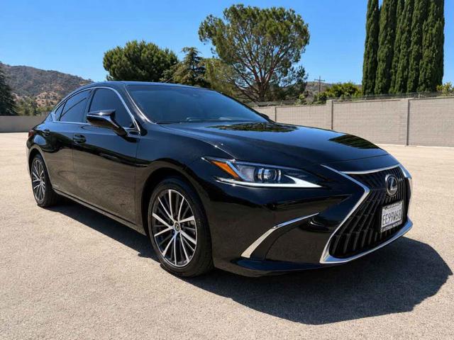 2025 Lexus ES 300h 300h FWD