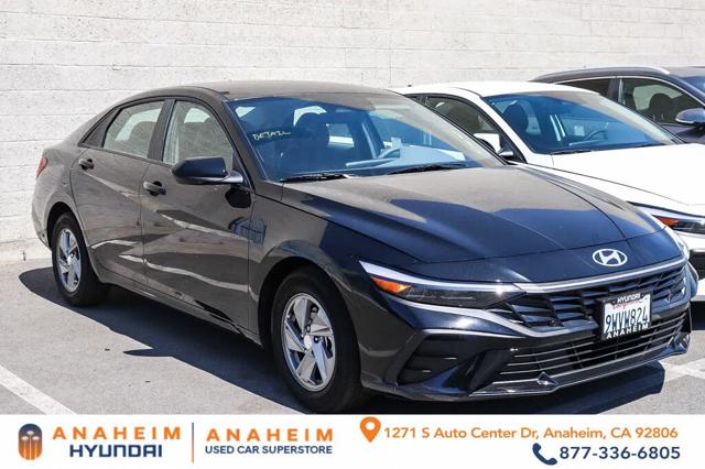 2025 Hyundai Elantra SE FWD