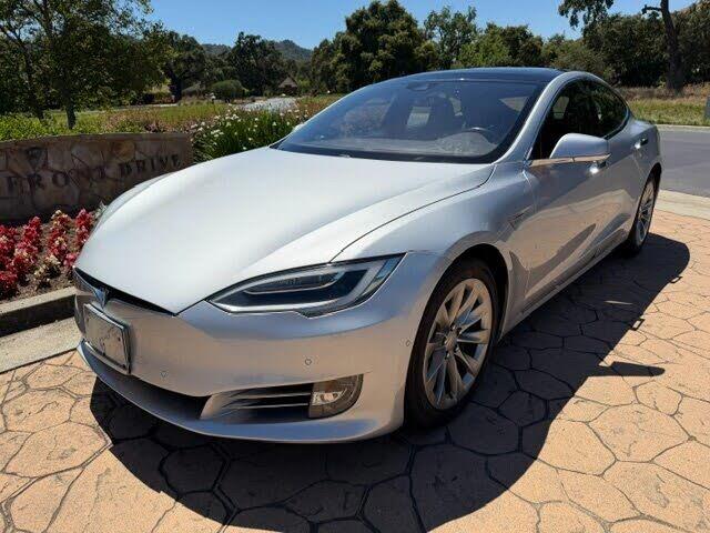 2016 Tesla Model S 90D