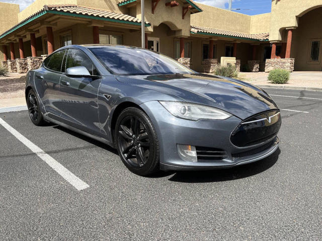 2013 Tesla Model S Base