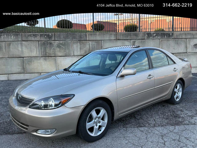 2004 Toyota Camry SE V6