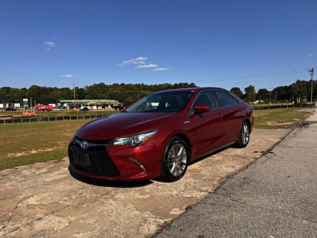 2015 Toyota Camry Hybrid SE FWD