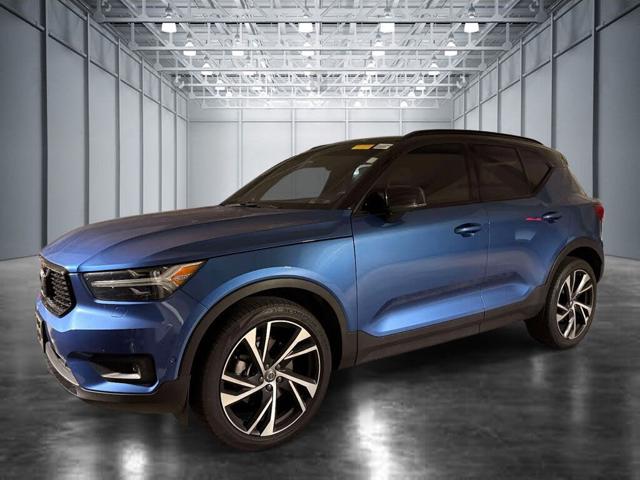 2021 Volvo XC40 T5 R-Design AWD