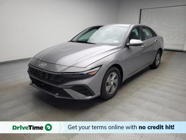 2025 Hyundai Elantra SE FWD