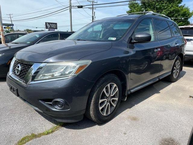 2013 Nissan Pathfinder SV 4WD