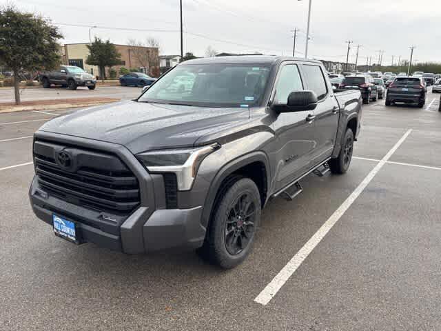 2023 Toyota Tundra 2WD SR5 RWD