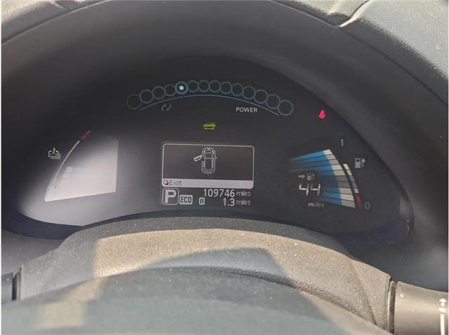 2014 Nissan LEAF SV