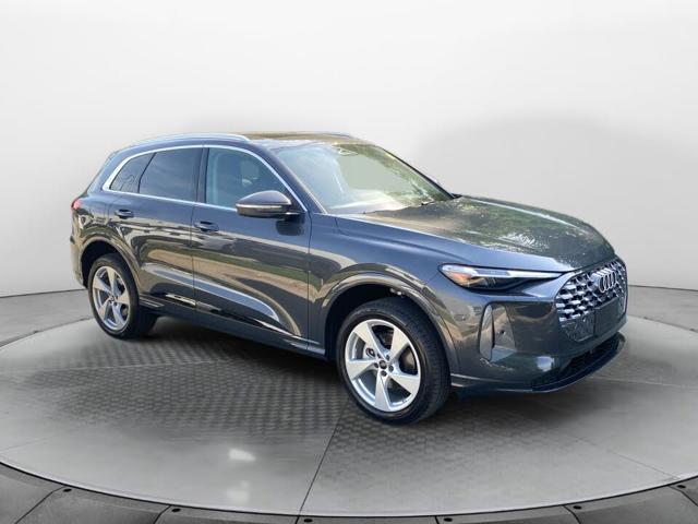 2026 Audi Q5 quattro Premium Plus TFSI