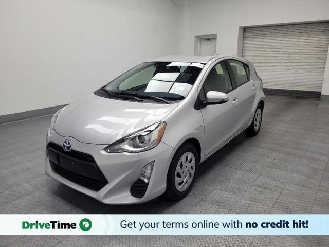 2016 Toyota Prius c Three