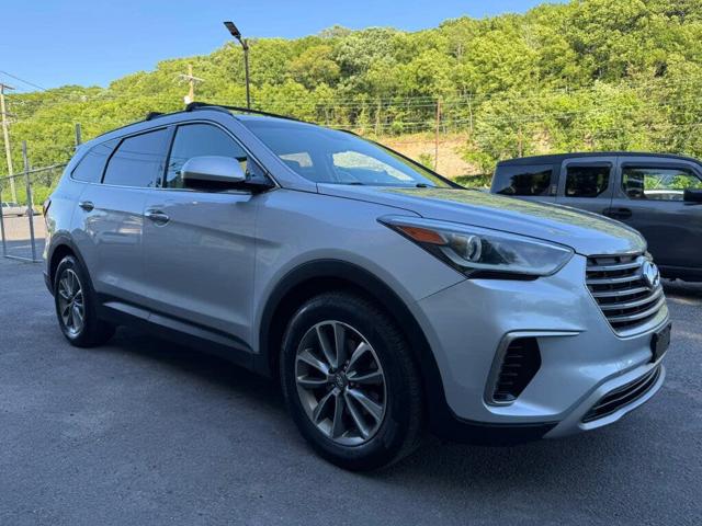 2017 Hyundai Santa Fe SE