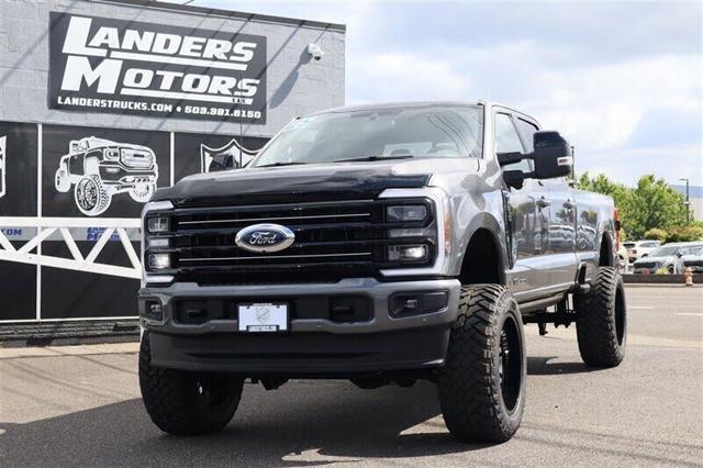 2025 Ford Super Duty F-350 SRW Platinum