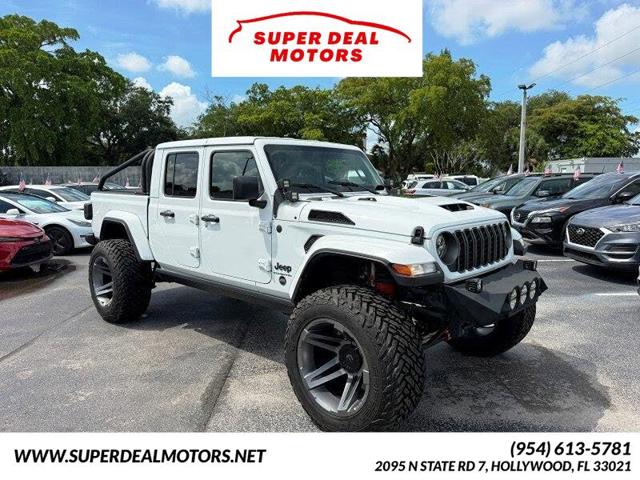 2024 Jeep Gladiator NightHawk