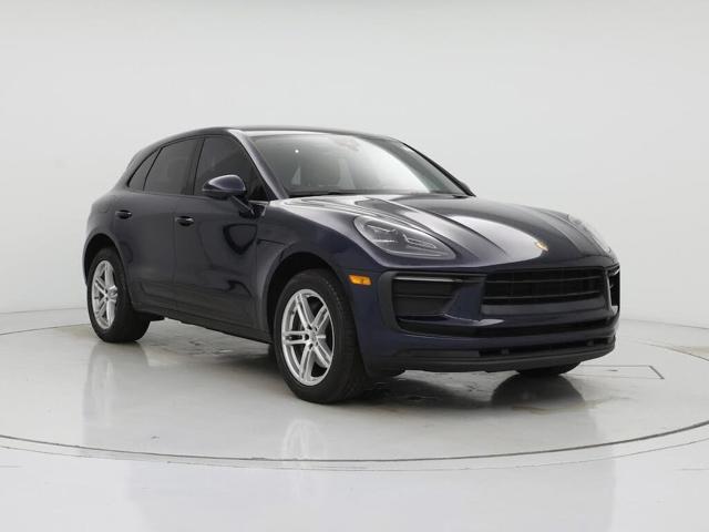 2022 Porsche Macan AWD