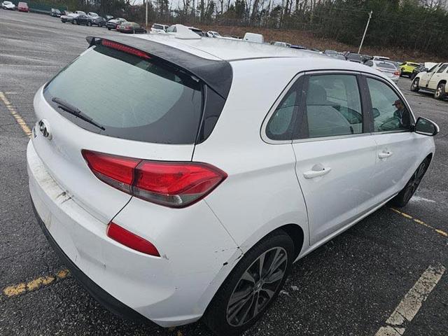 2019 Hyundai Elantra GT Preferred FWD