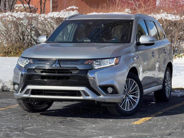 2022 Mitsubishi Outlander PHEV SEL