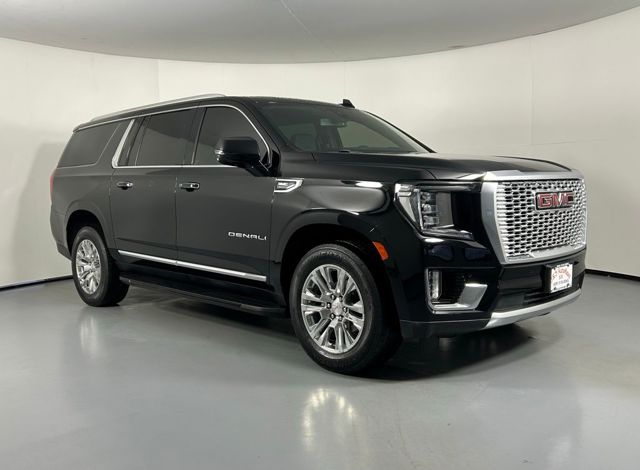 2022 GMC Yukon XL Denali 4WD