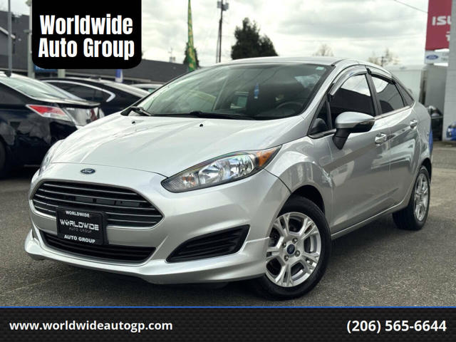2015 Ford Fiesta SE