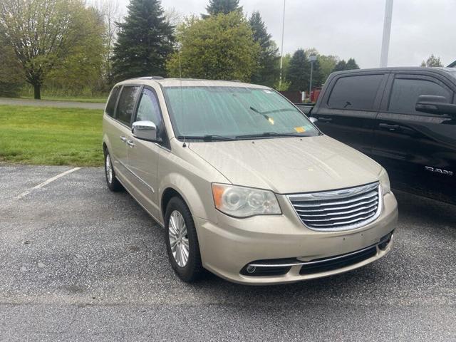 2014 Chrysler Town and Country Limited