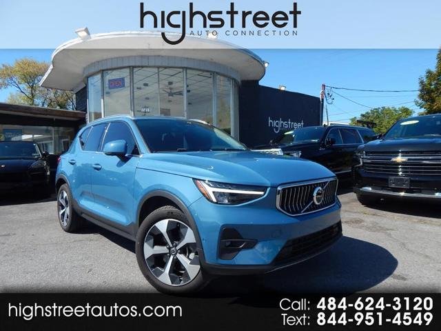 2024 Volvo XC40 B5 Plus Bright Theme