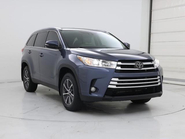 2019 Toyota Highlander XLE FWD