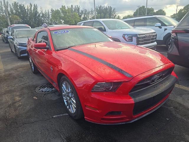 2013 Ford Mustang V6 Premium