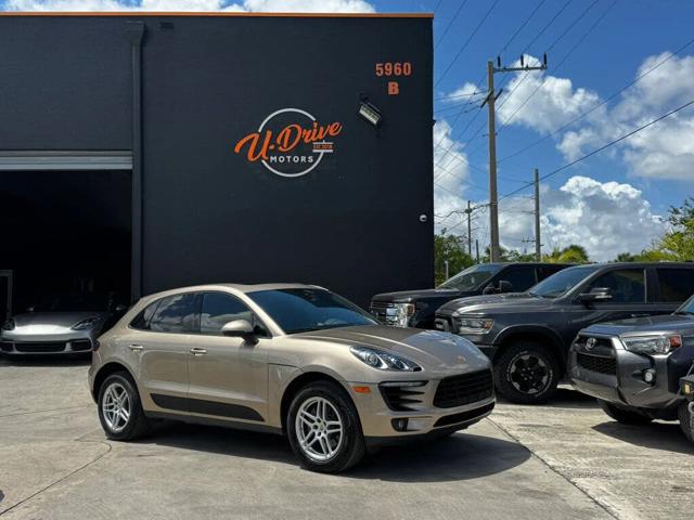 2017 Porsche Macan AWD