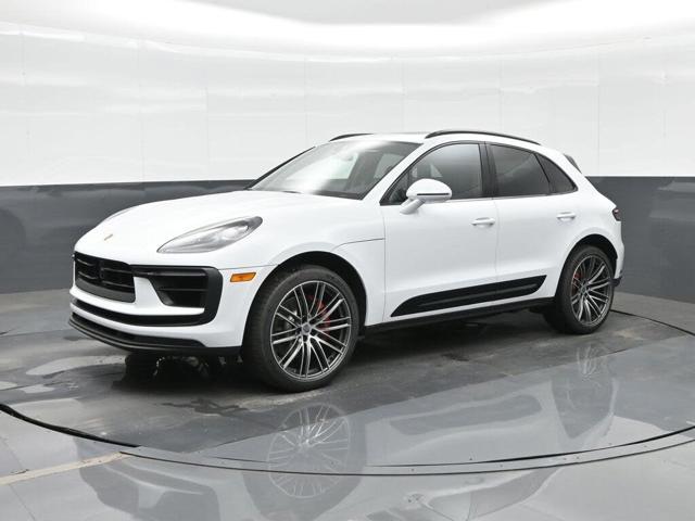 2026 Porsche Macan S AWD