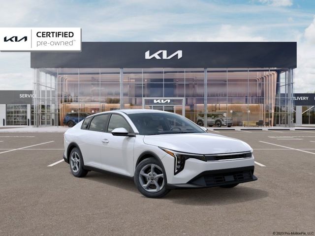 2025 Kia K4 LXS