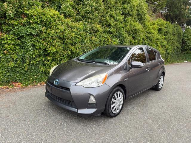 2013 Toyota Prius c Two