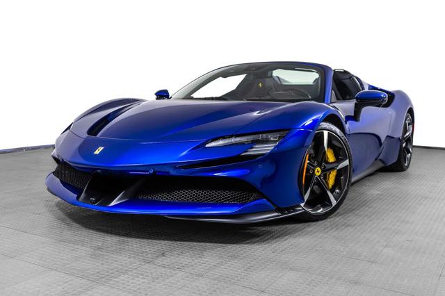 2025 Ferrari SF90 Spider Base