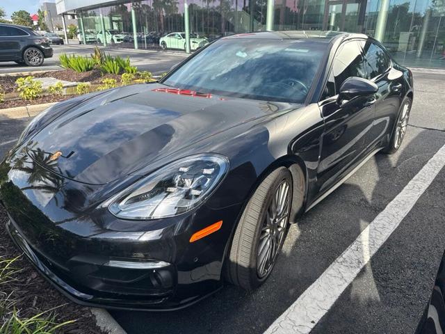 2023 Porsche Panamera Platinum Edition