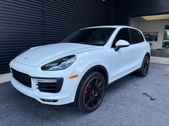 2015 Porsche Cayenne Turbo
