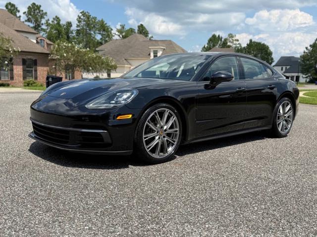 2019 Porsche Panamera Base