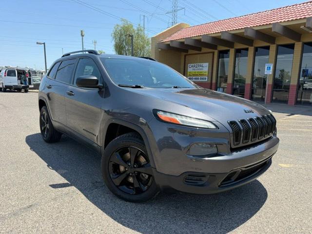 2017 Jeep Cherokee Sport