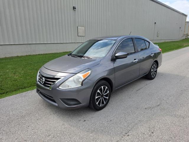 2019 Nissan Versa SV