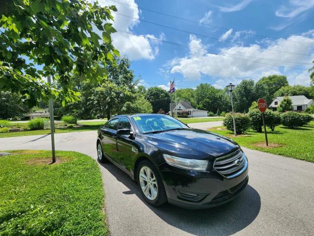 2016 Ford Taurus SEL