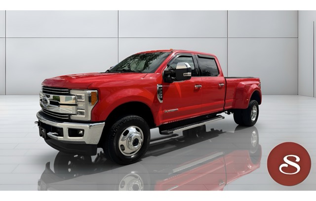 2019 Ford Super Duty F-350 DRW Lariat