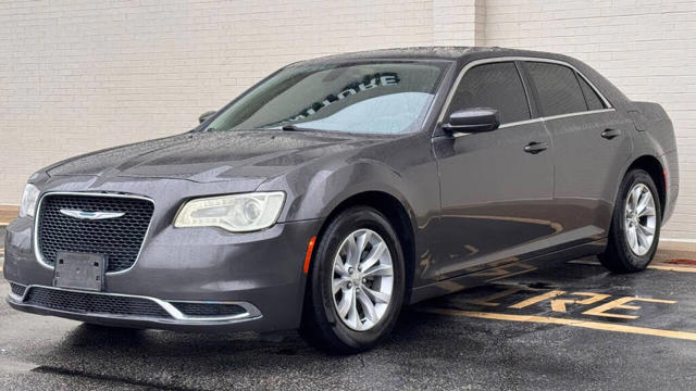 2015 Chrysler 300 Limited
