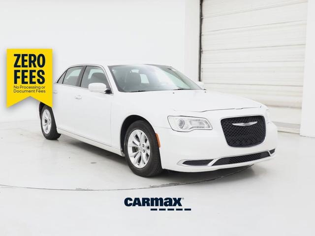2016 Chrysler 300 Limited
