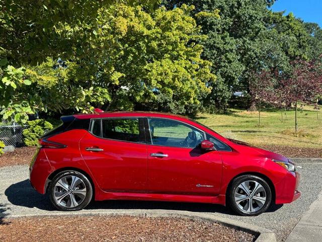 2018 Nissan LEAF SL