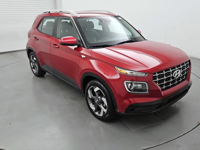2022 Hyundai Venue Limited FWD