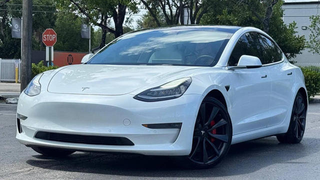 2020 Tesla Model 3 Performance
