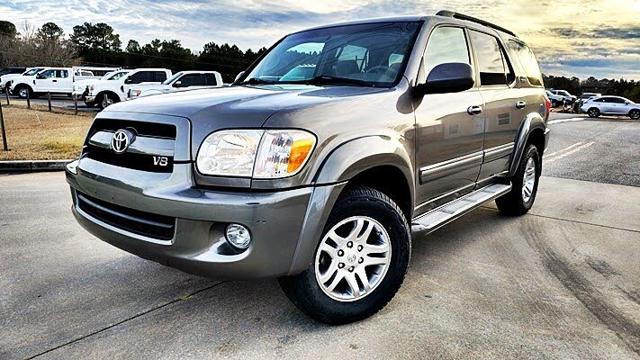 2007 Toyota Sequoia 4 Dr SR5 V8 4WD