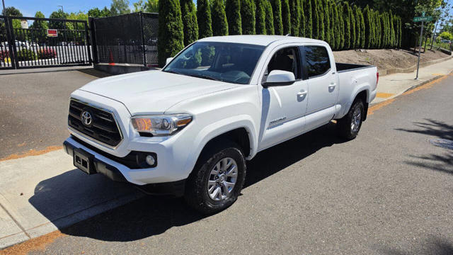 2017 Toyota Tacoma SR5