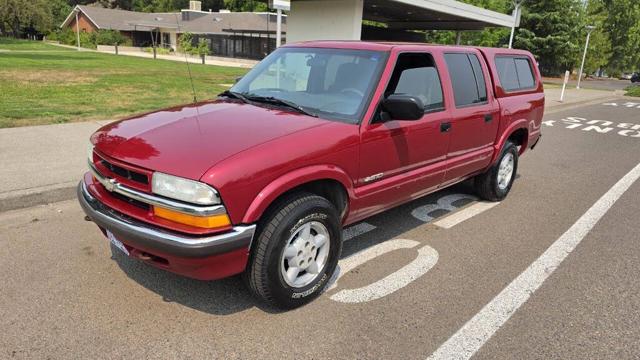2001 Chevrolet S-10 LS