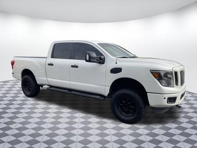2019 Nissan Titan XD SL