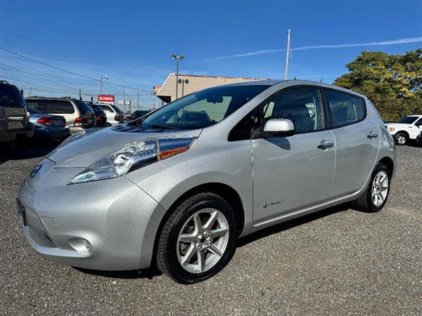 2015 Nissan LEAF S