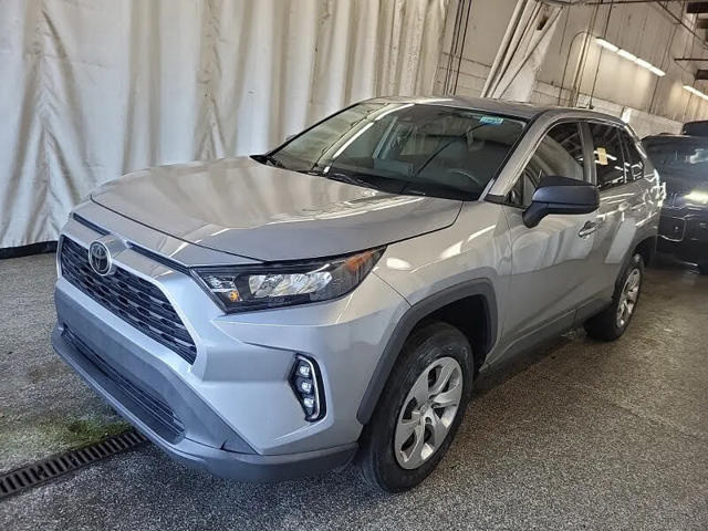 2022 Toyota RAV4 LE FWD