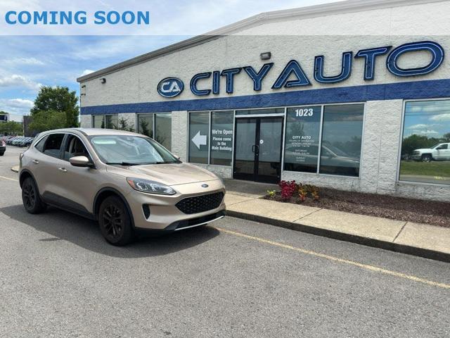 2021 Ford Escape Hybrid SE